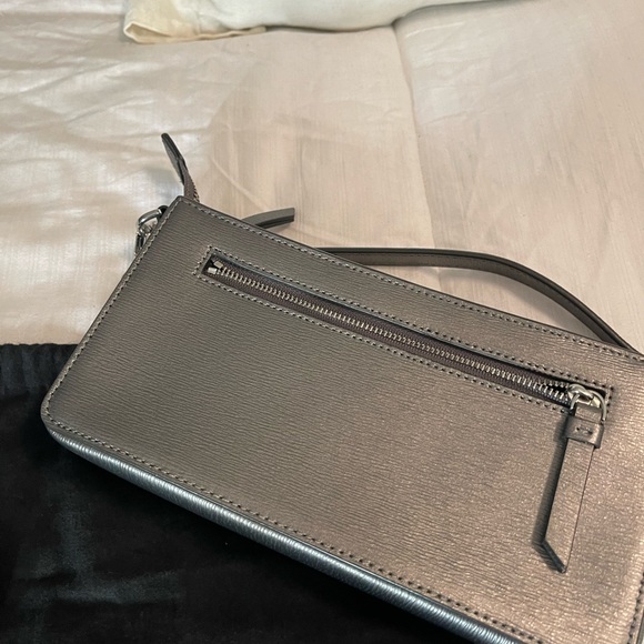 DKNY shoulder and crossbody purse metallic grey - Picture 5 of 5